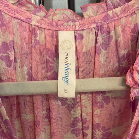 Pink Floral Sleeveless Dress - Picture 3 of 3